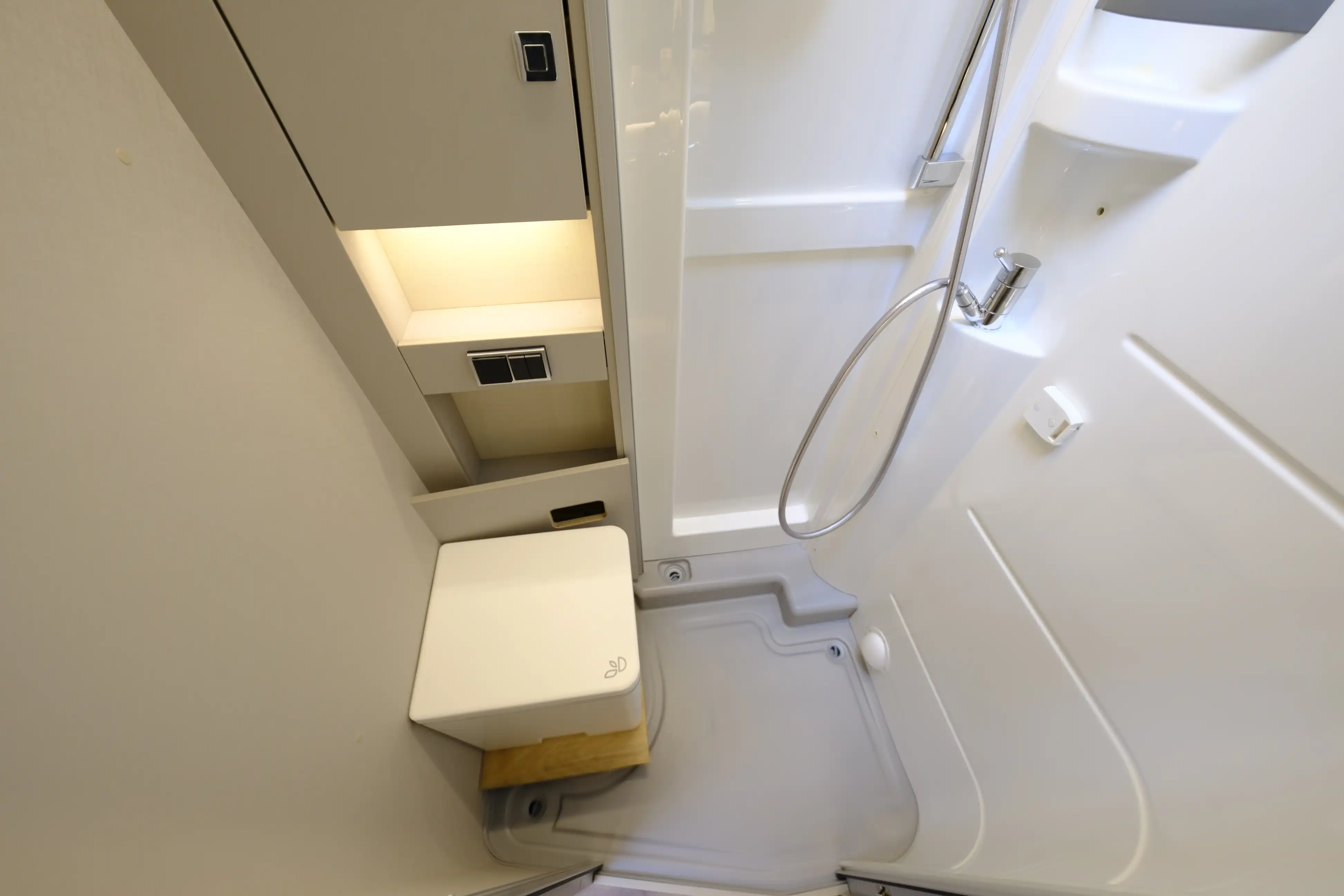HYMER-ERIBA Tramp 585 S - Ansicht 13